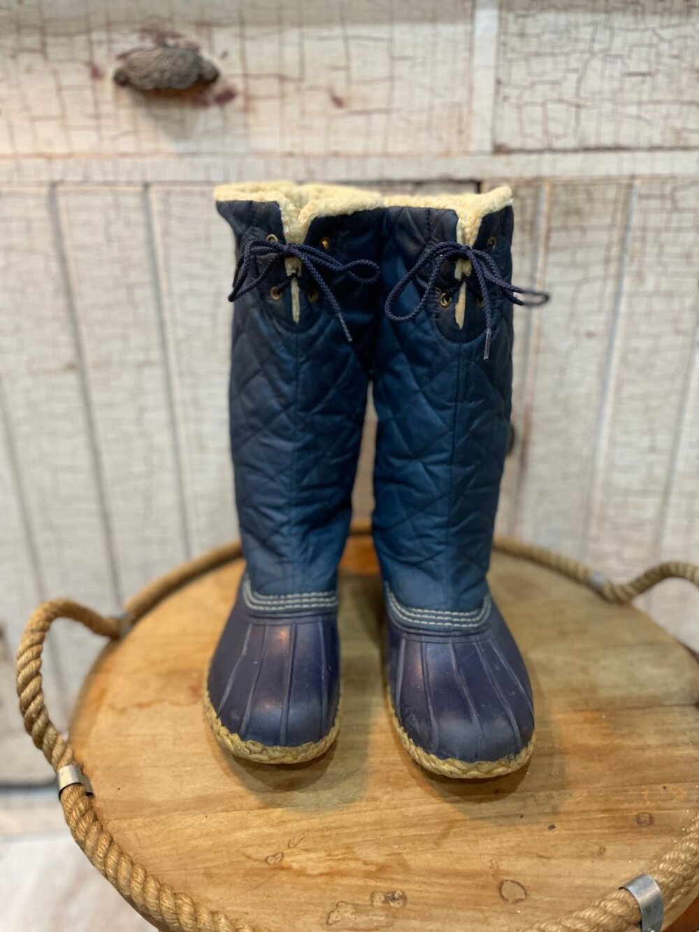 Vintage LL Bean Womens Quilted Duck Boots Blue Sherpa Lined Winter Boots 8 - Picture 3 of 9